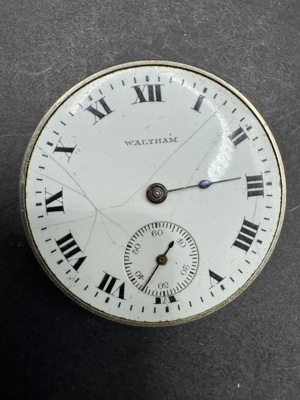 Antique Waltham Pocket Watch Movement White Dial 24.4MM For Parts/Repair